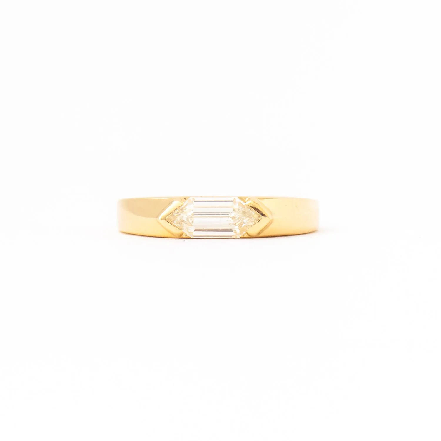 0.80 ct Hexagonal Diamond Signet
