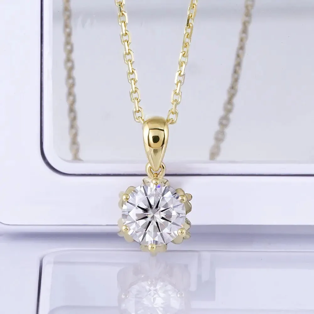 18k Yellow Gold Flower Shaped Moissanite Necklace 1ct