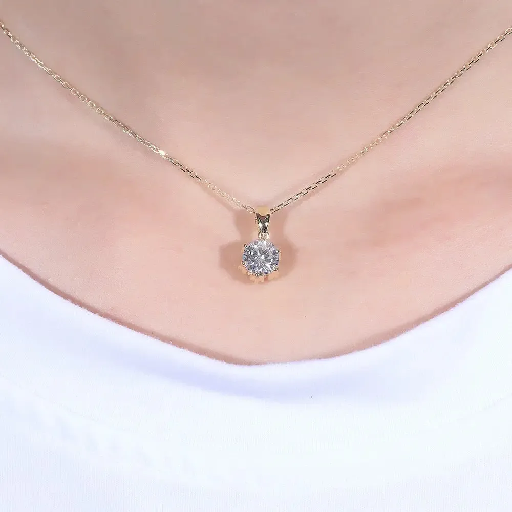 18k Yellow Gold Flower Shaped Moissanite Necklace 1ct