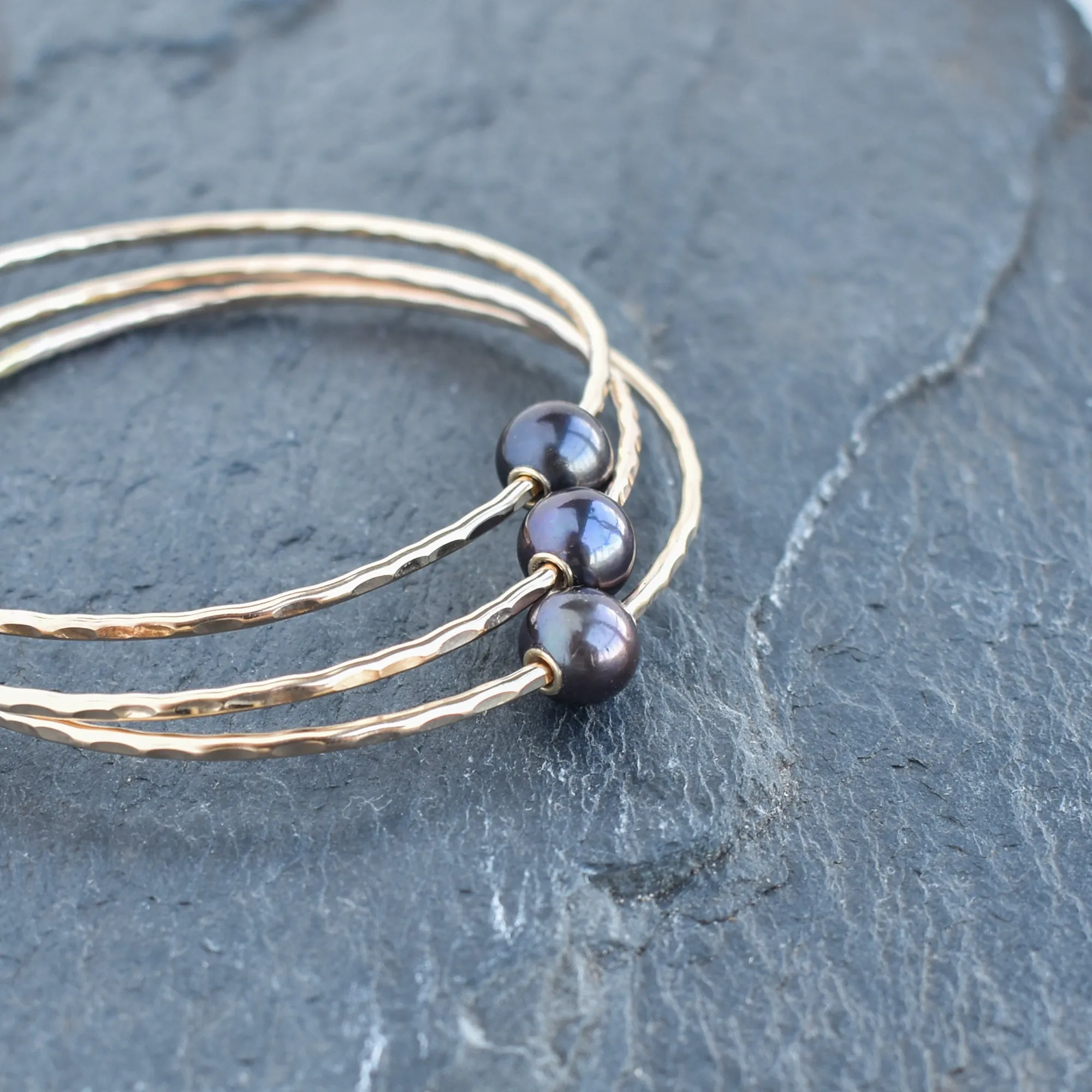 Adult Black Freshwater Pearl Bangle with Grommet