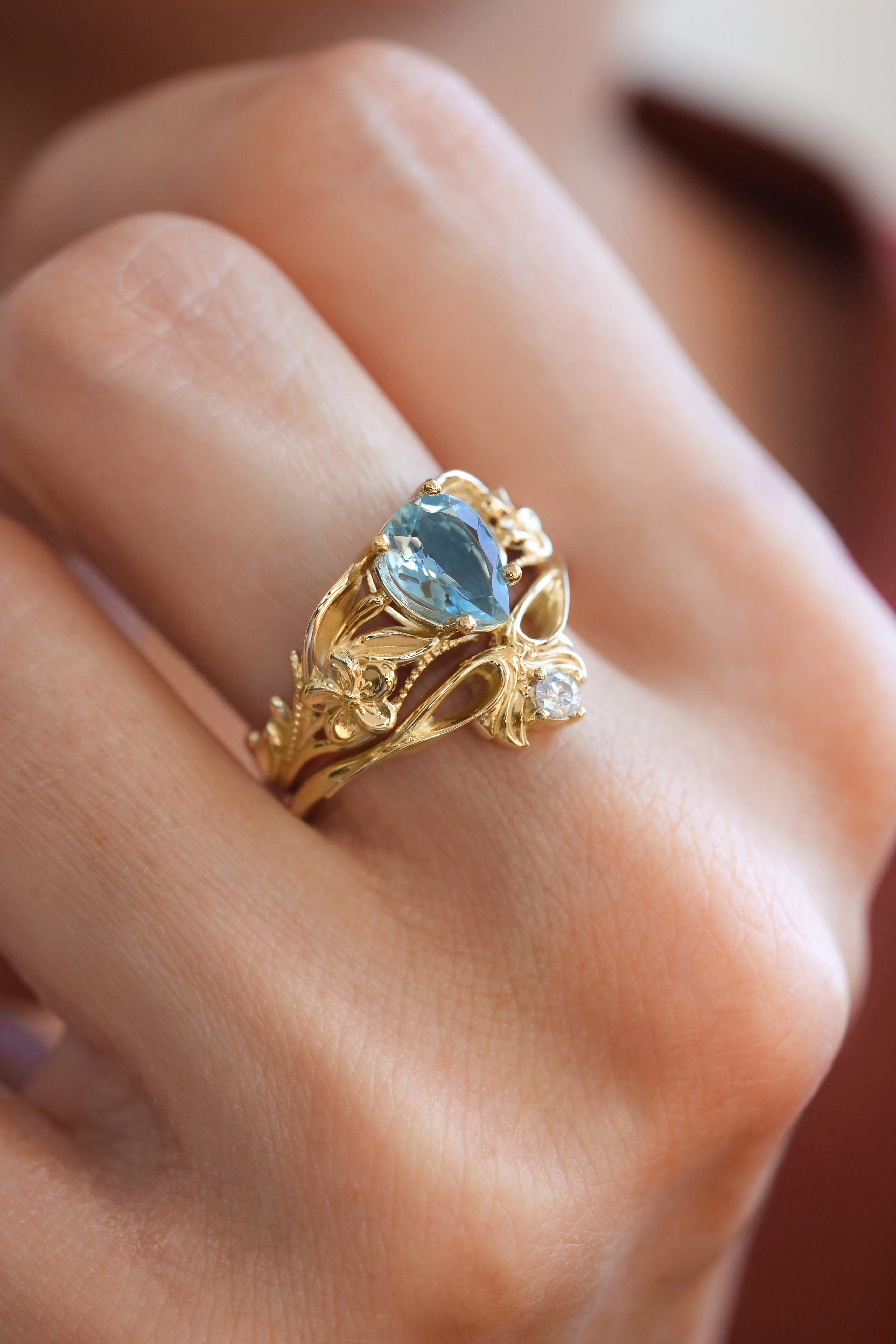 Aquamarine bridal ring set, art nouveau ring / Eloise