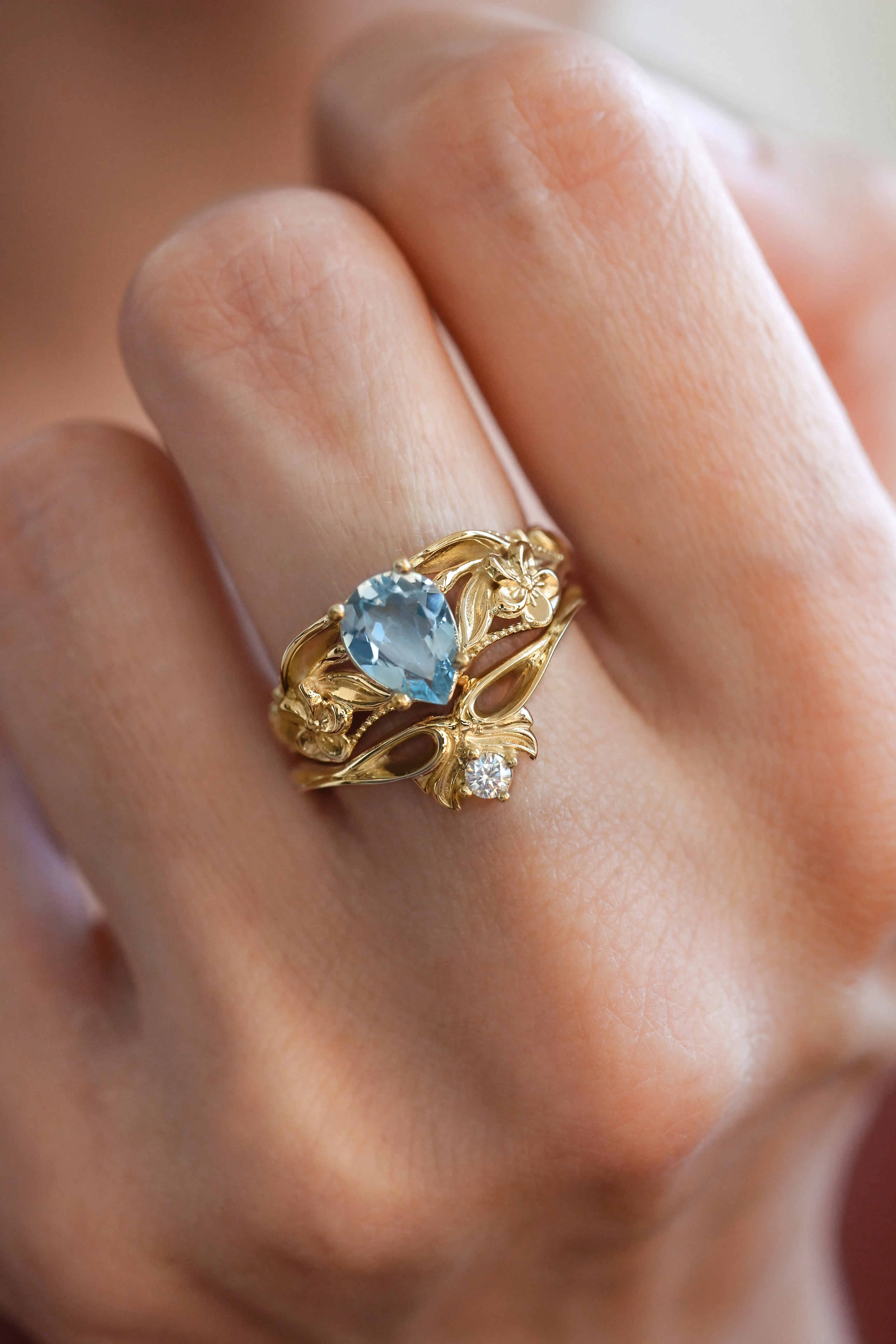 Aquamarine bridal ring set, art nouveau ring / Eloise