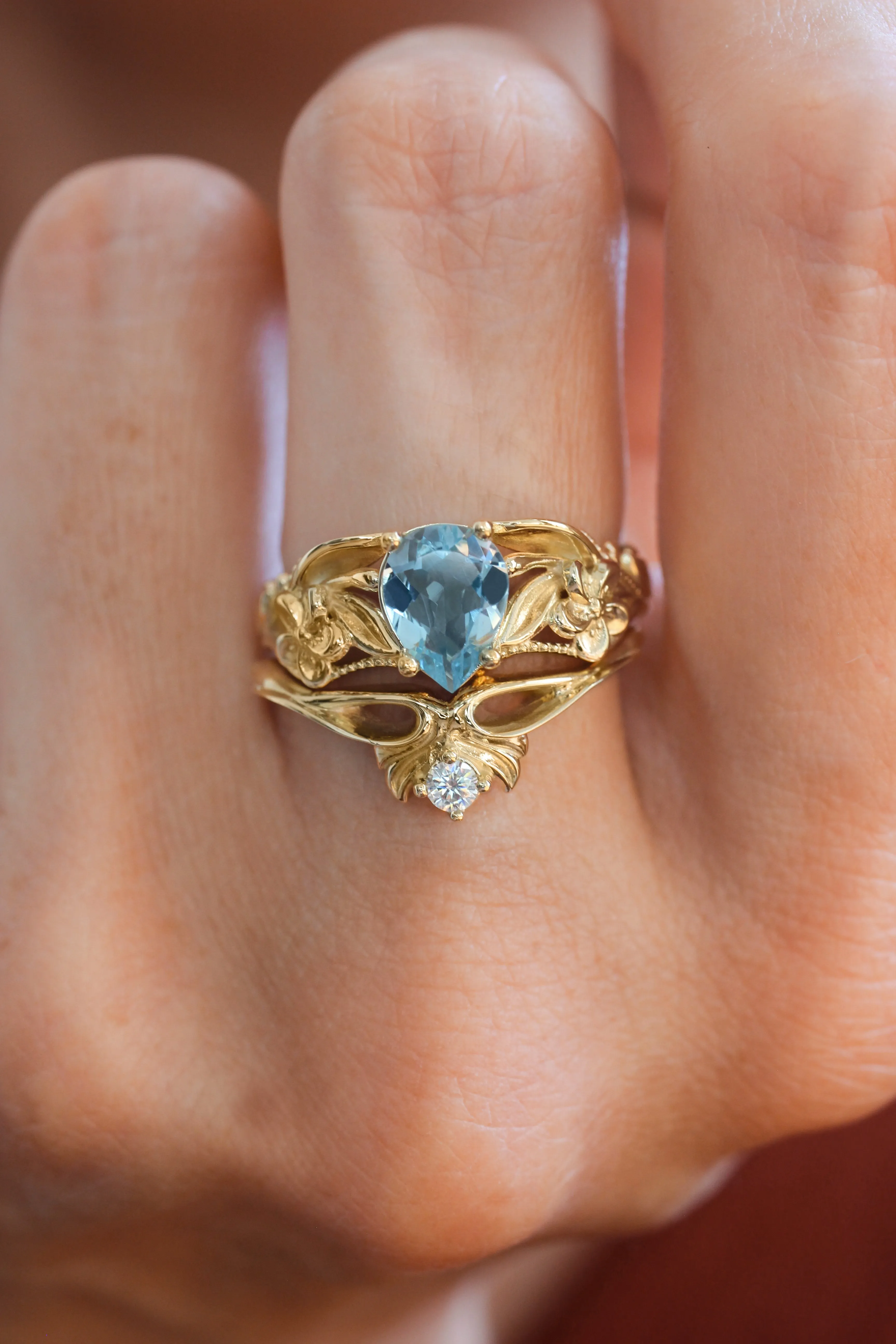Aquamarine bridal ring set, art nouveau ring / Eloise