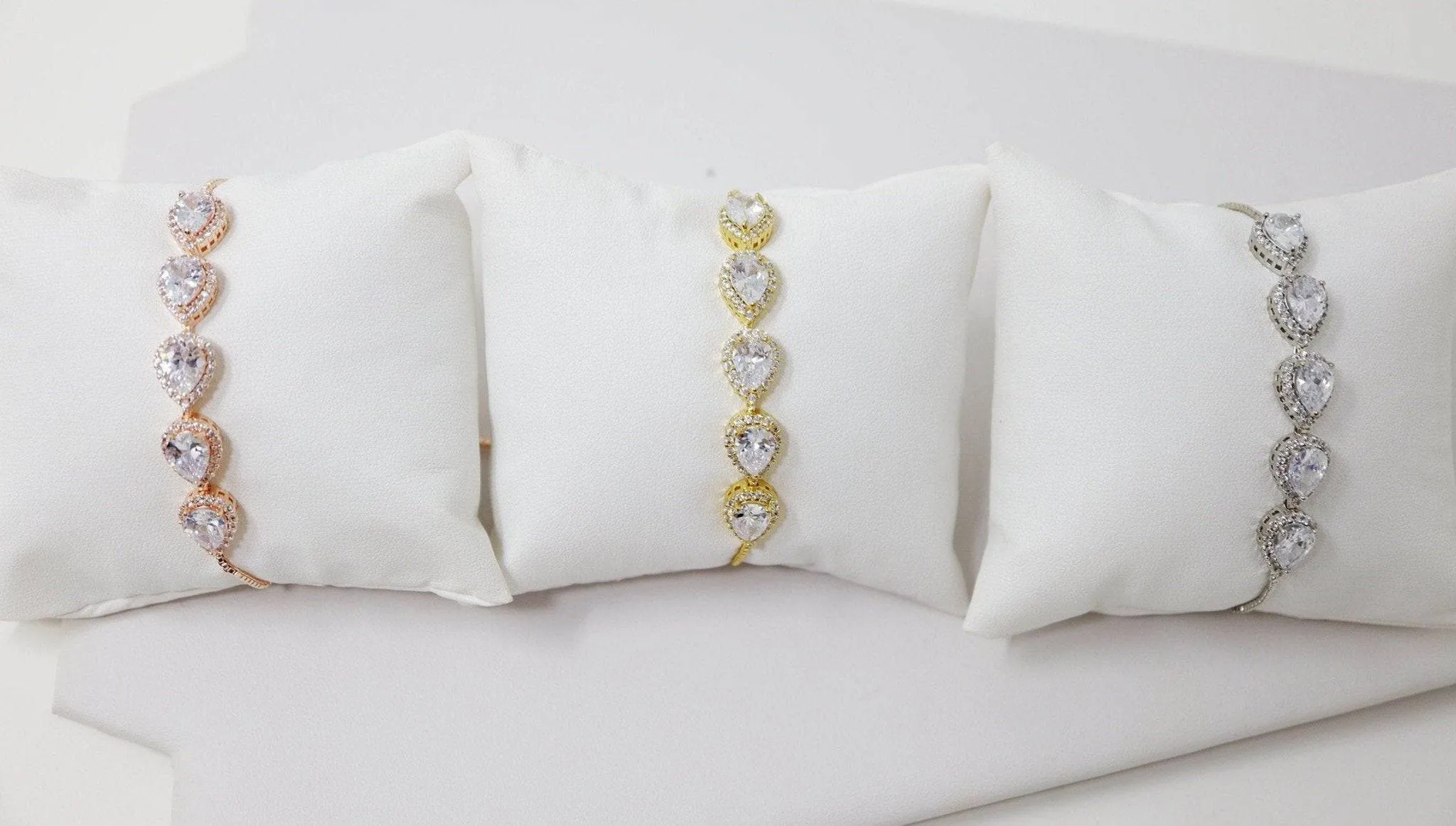 Cubic Zirconia Diamond Drop Crystal Bracelet, Diamond Bracelet, Bridal Jewelry, Bridesmaid Gift, Statement Bracelet.