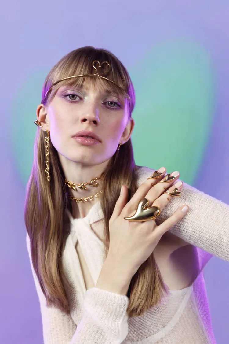 heart shaped love midi ring in gold