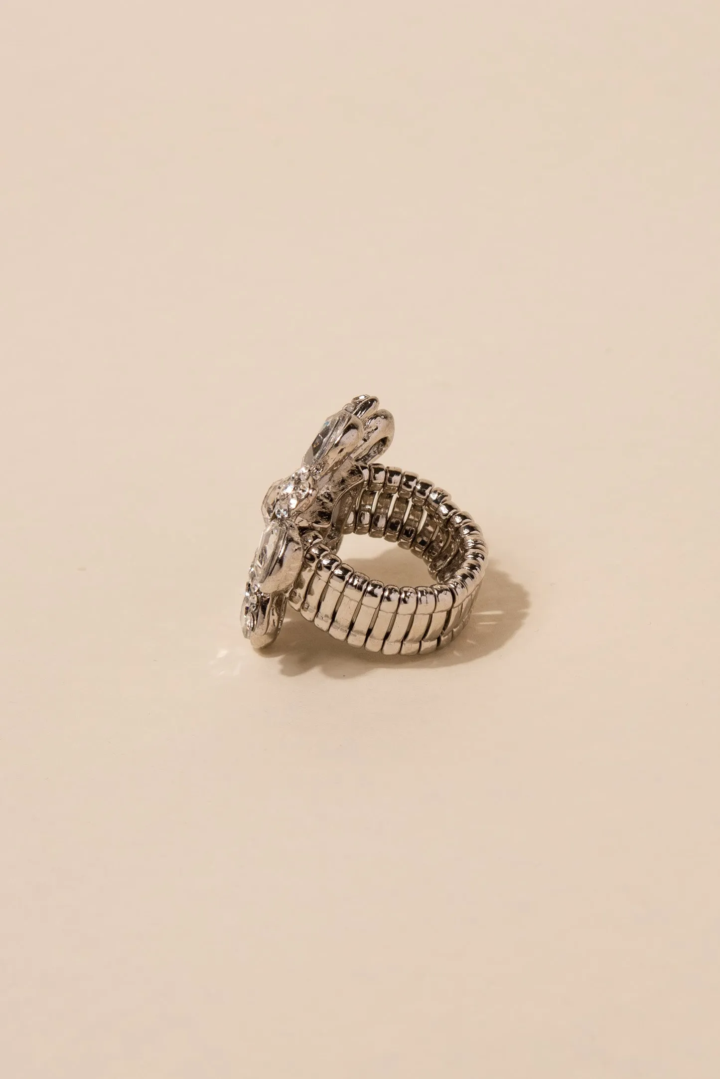 Lilith Teardrop Flower Stone Ring