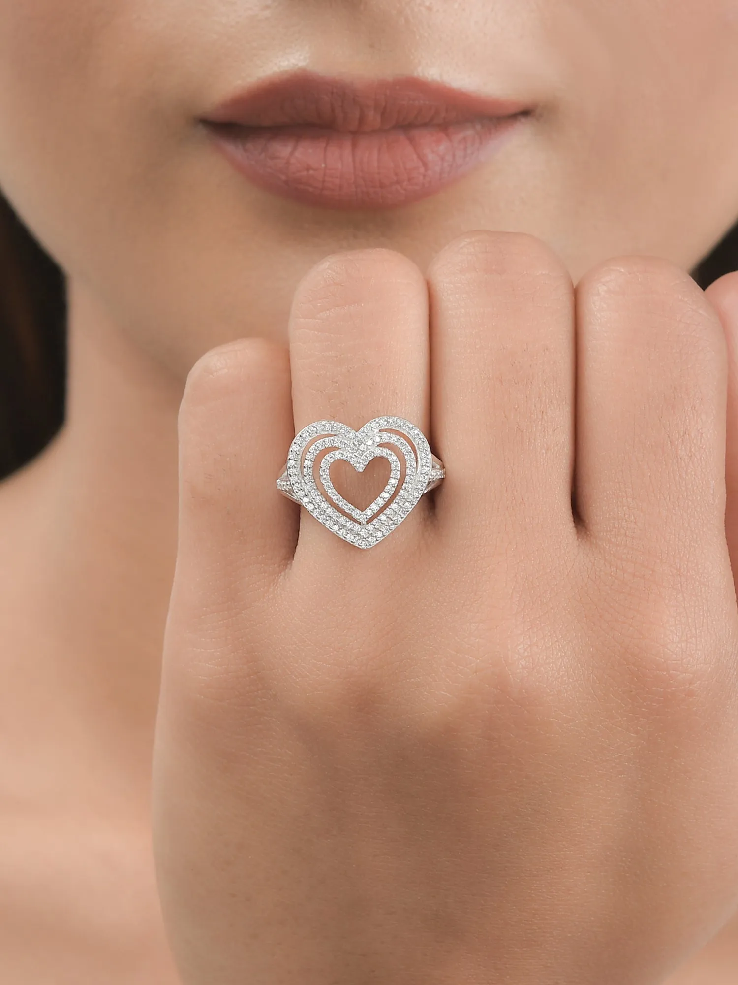Elegant Open Heart Ring for Women – Dazzling Sterling Silver & Heart-Shaped Design, Perfect Gift for Anniversary and Valentines Day