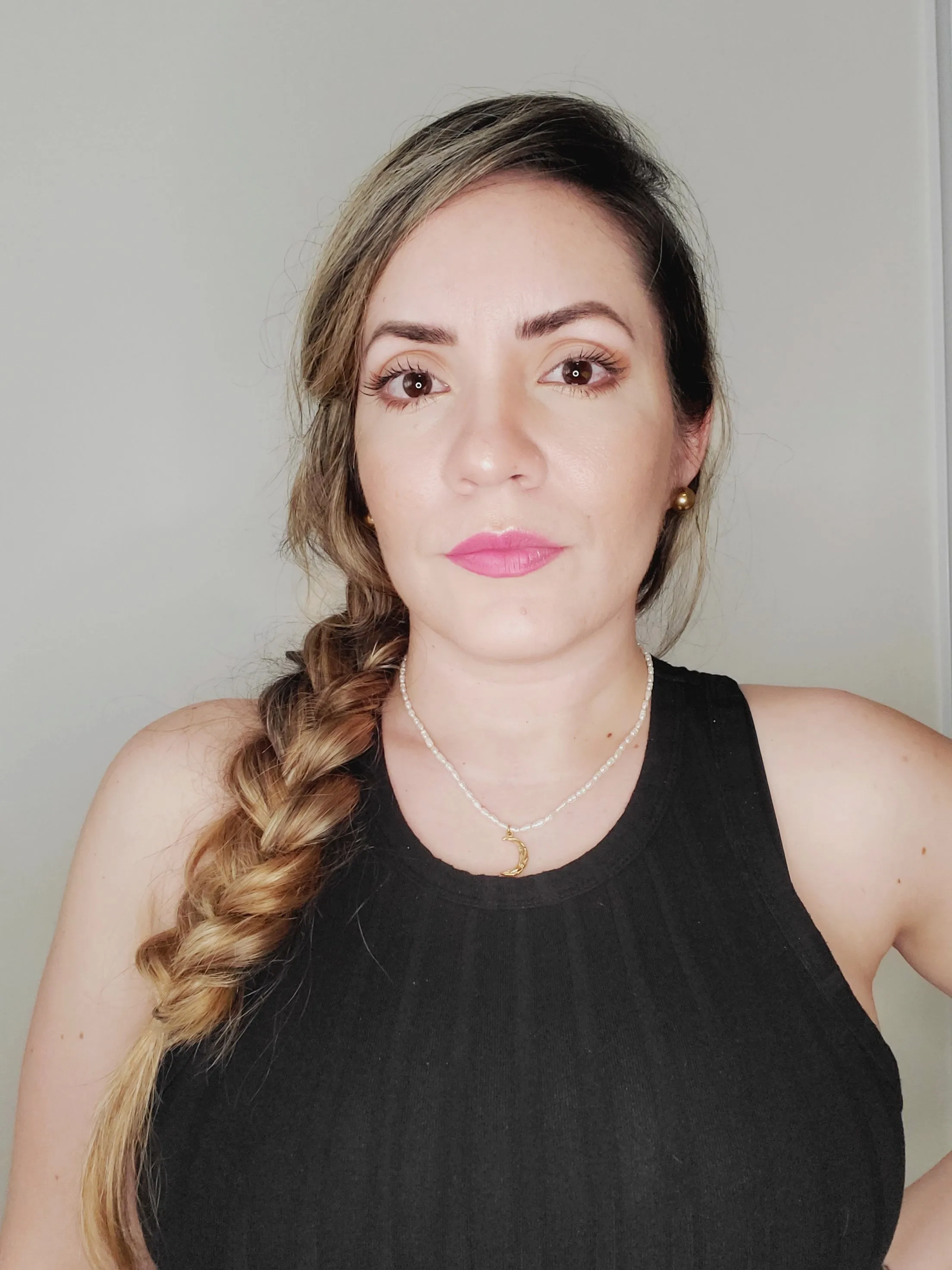 Pearluna Necklace