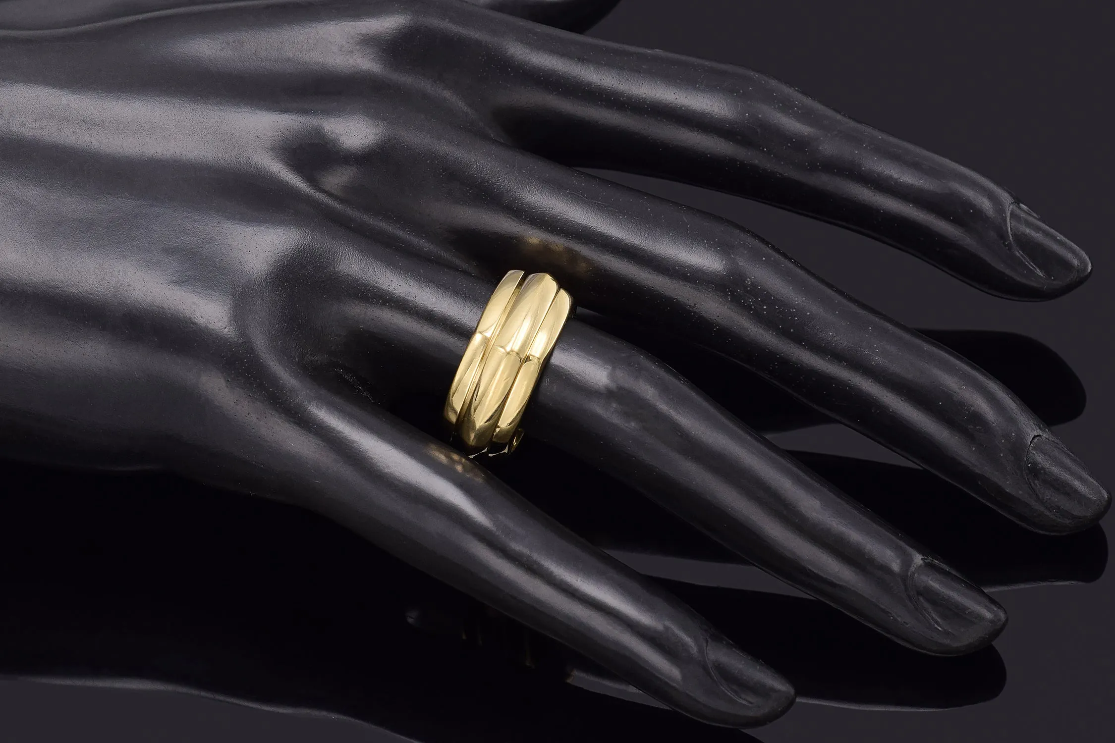 Piaget 18K Gold Possession Rotating Spinner Band Ring Size 55