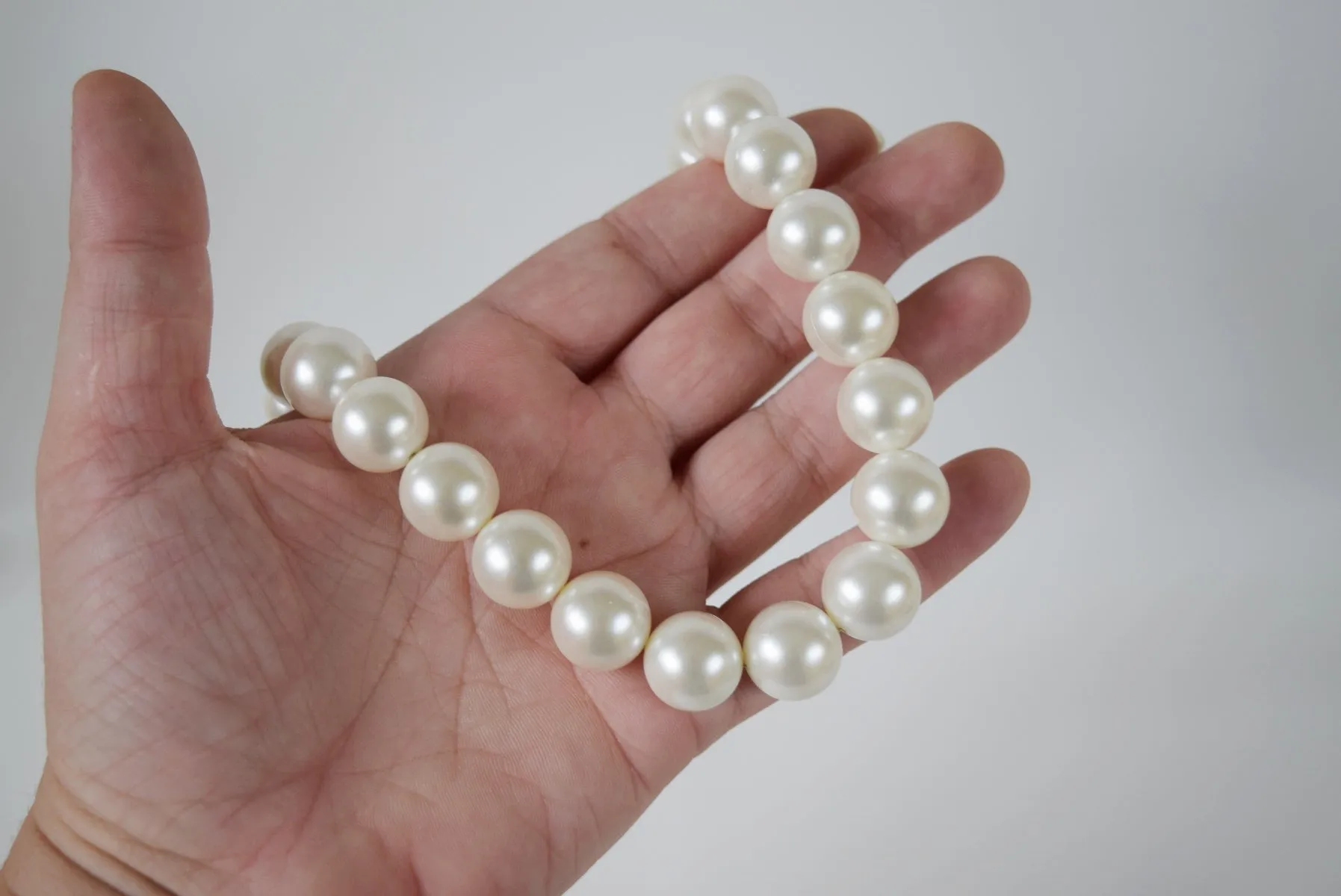 Shell Pearl Necklace - Large