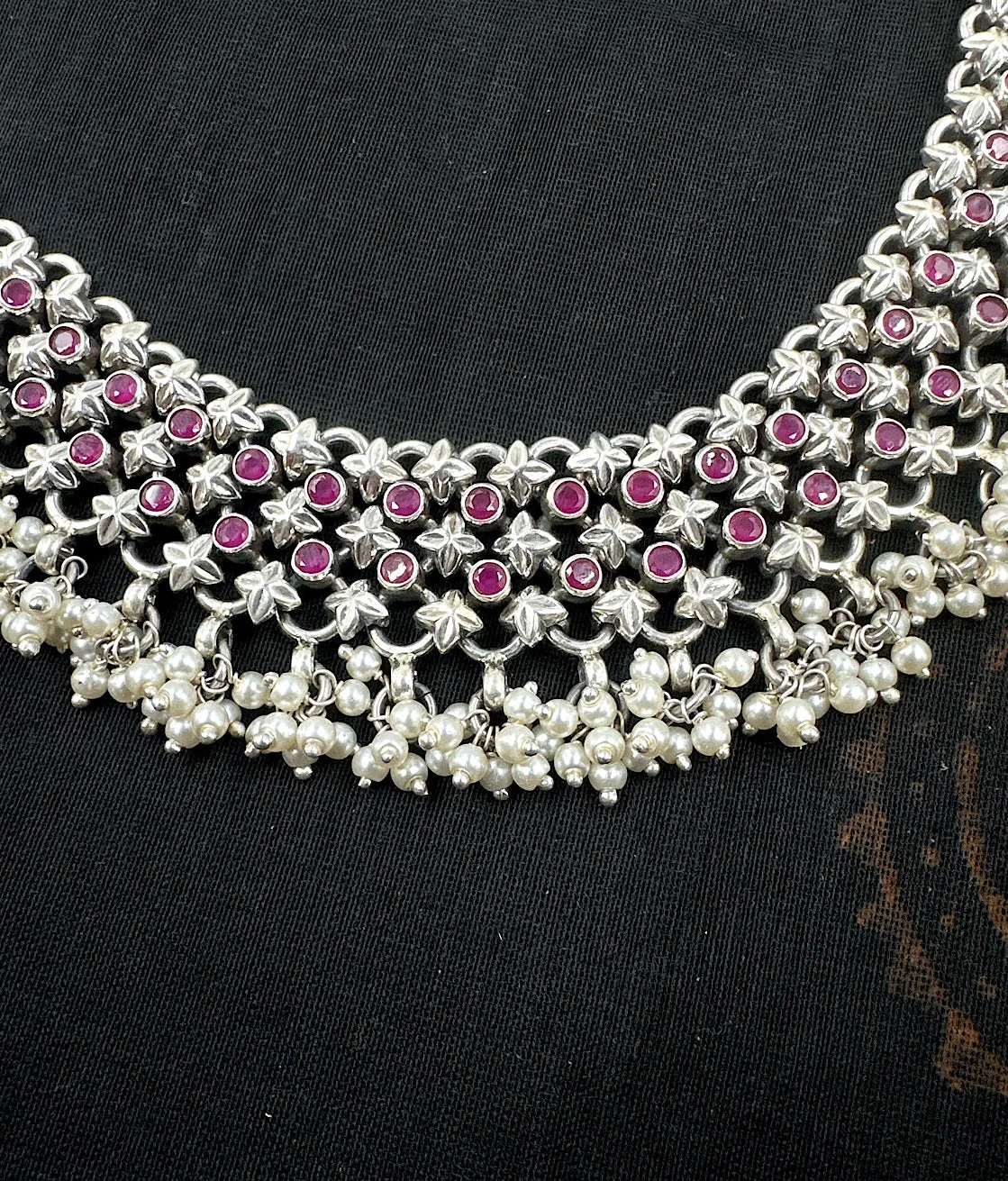 The Ornate Silver Mesh Necklace (Red)