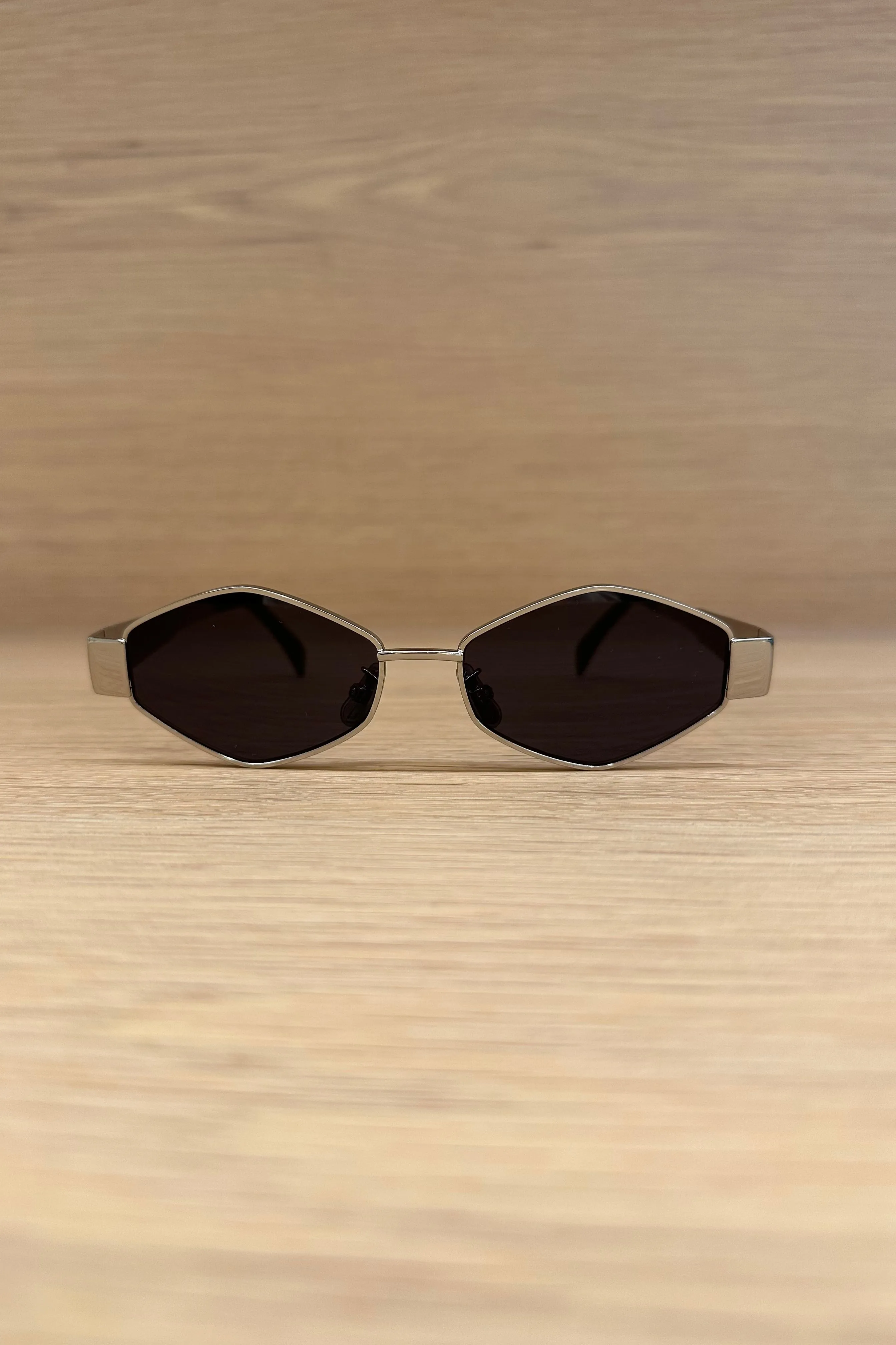 TRIOMPHE GEOMETRIC METAL 01 SUNGLASSES IN SILVER CL40254U