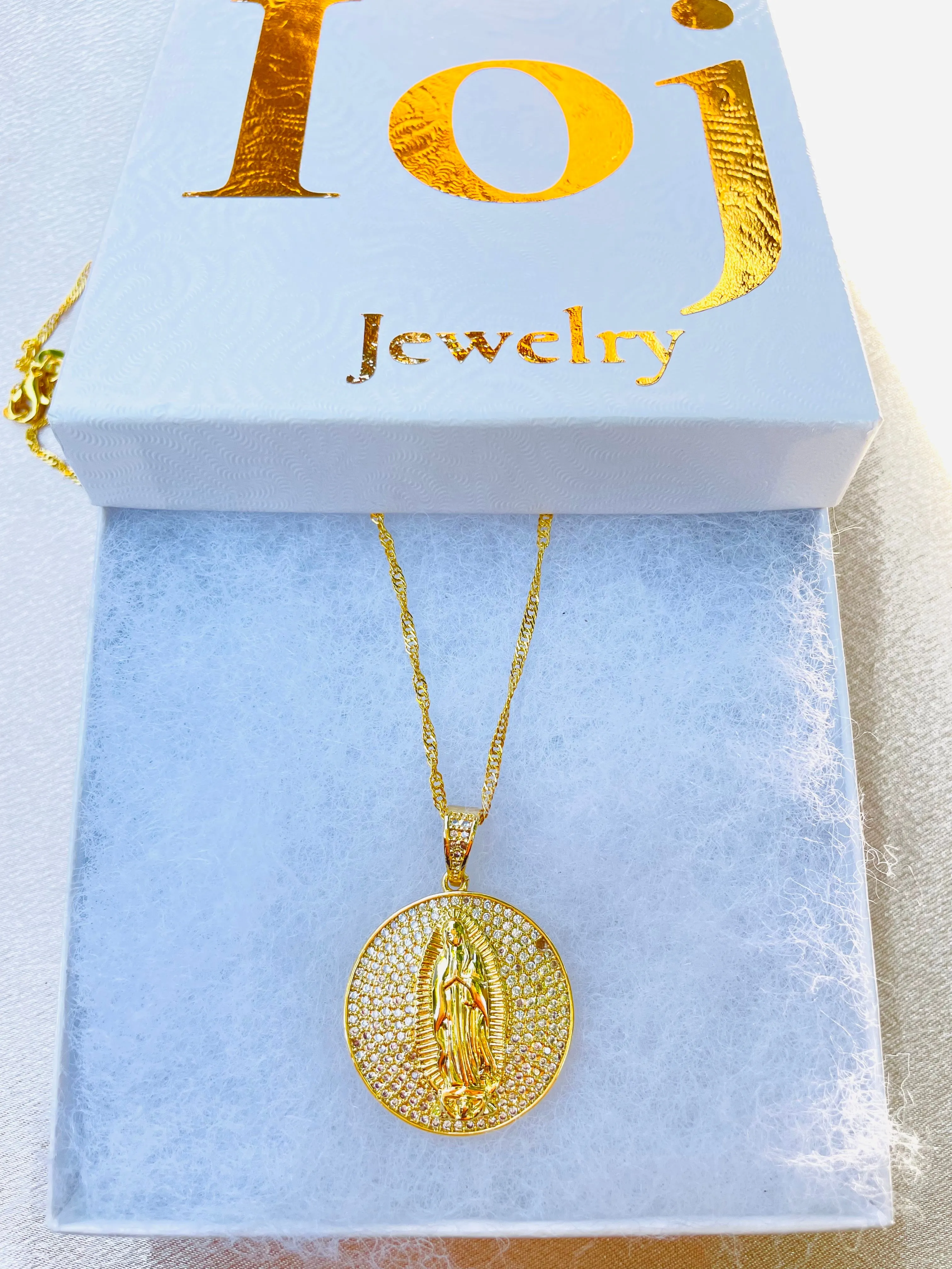 Virgin mary necklace,gold plated,jewelry,gold,necklaces,rings, #0057GPN-57 .